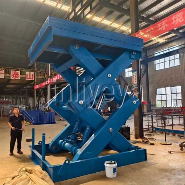 河南固定升降机