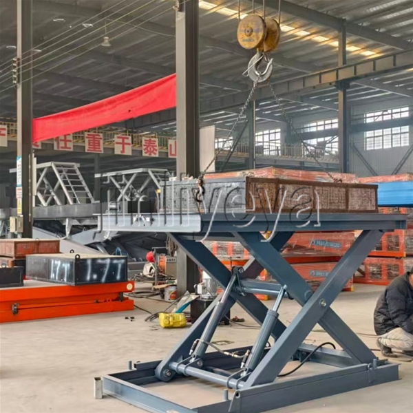 河南固定升降机