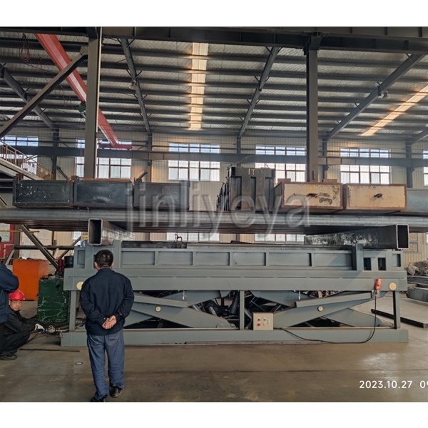 河南固定升降机