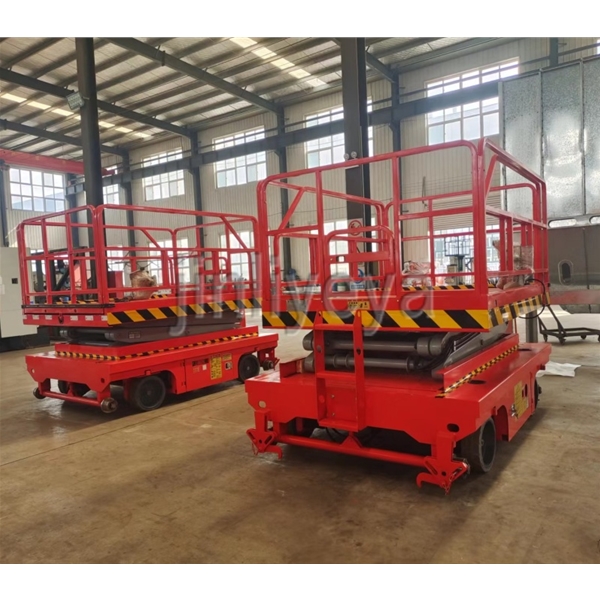 河南铁陆自行走升降机